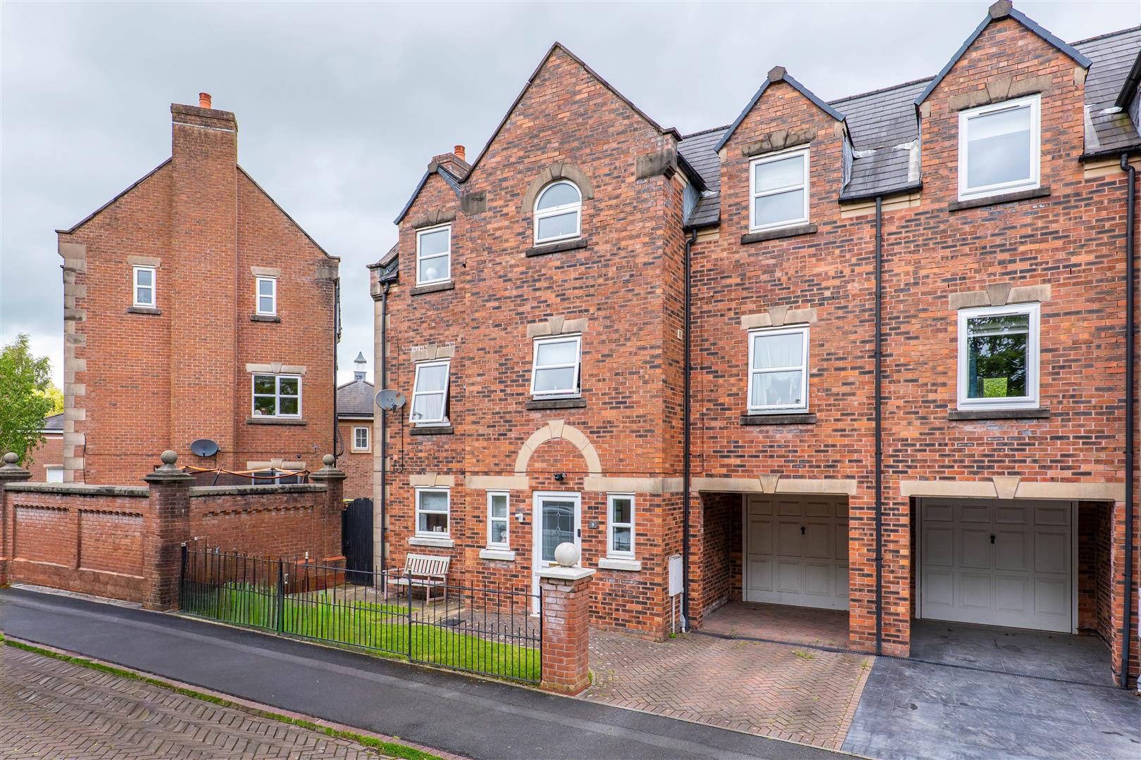 4 bed property in Outgate, Preston